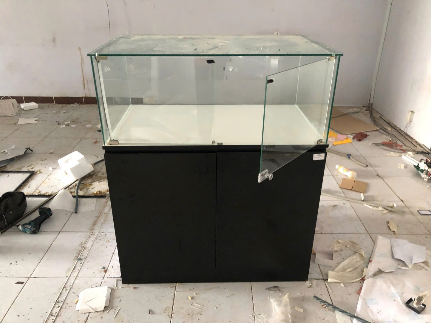Tủ trưng bày thấp 1010x620x1210