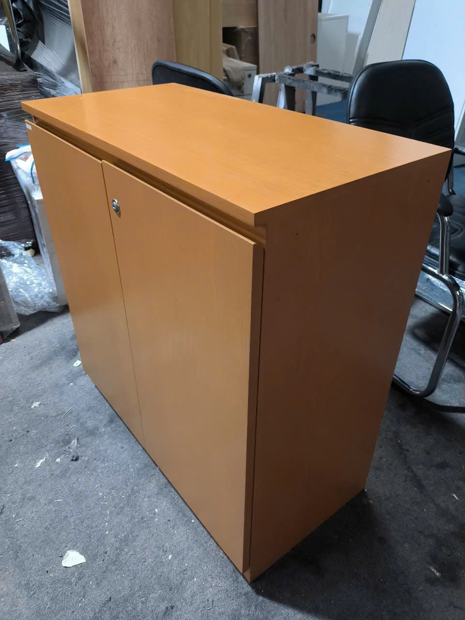 Tủ 2 cánh thấp