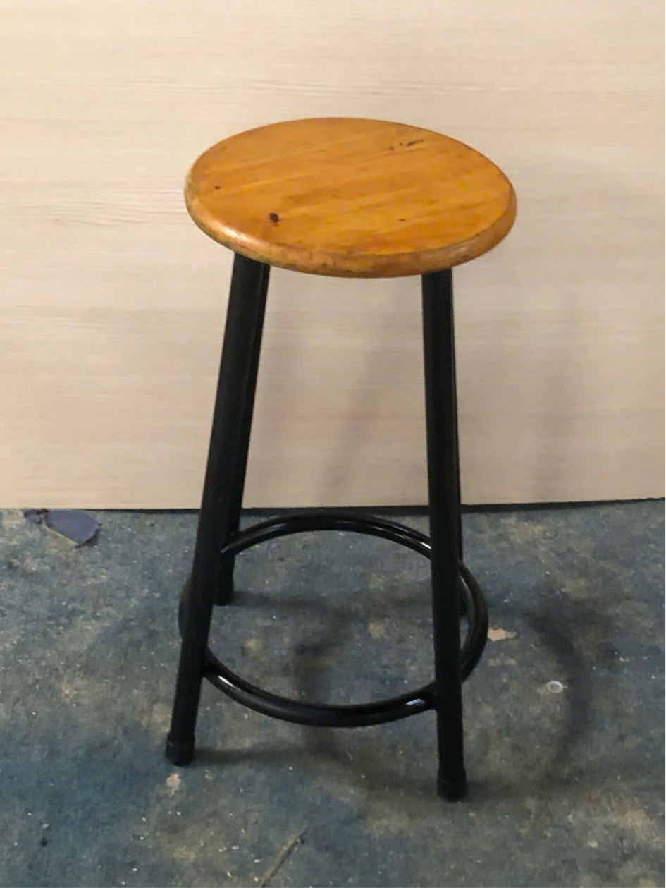 Ghế bar cao mặt gỗ chân sắt