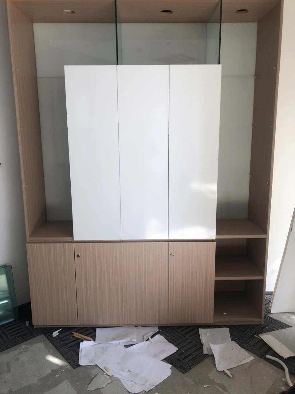 Tủ hồ sơ trưởng phòng. KT: 1600x500x2400