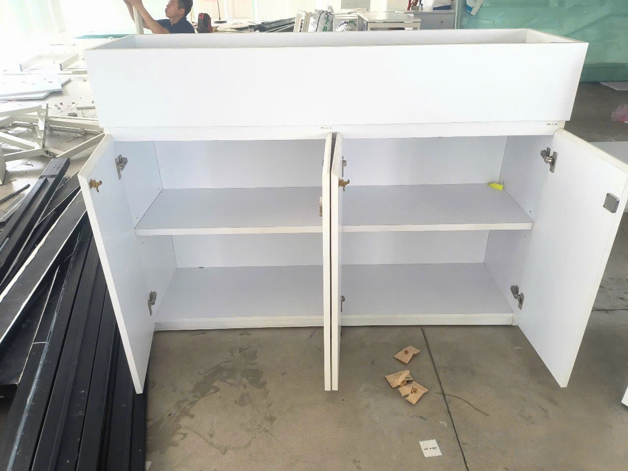 Tủ hộc cây