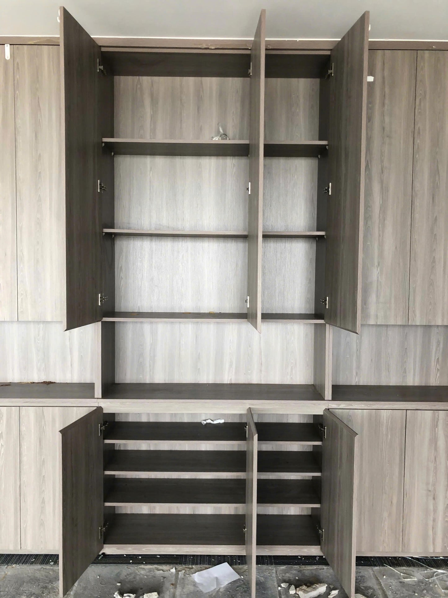 Tủ cao 6 cánh màu nâu