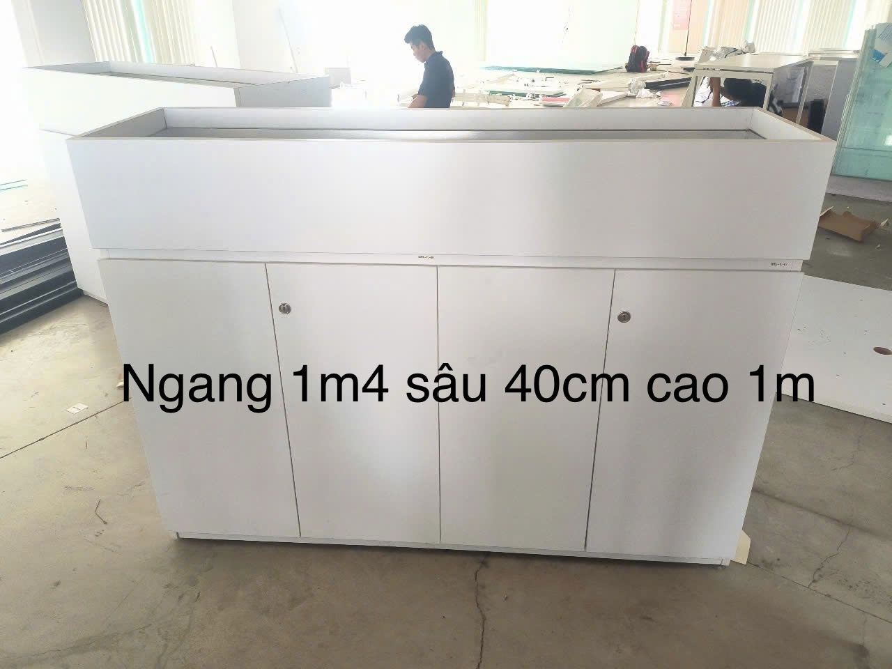 Tủ hộc cây