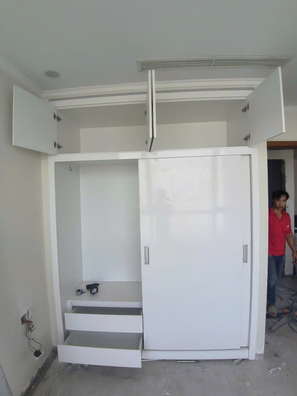 Tủ quần áo kích thước 2530x590x2600