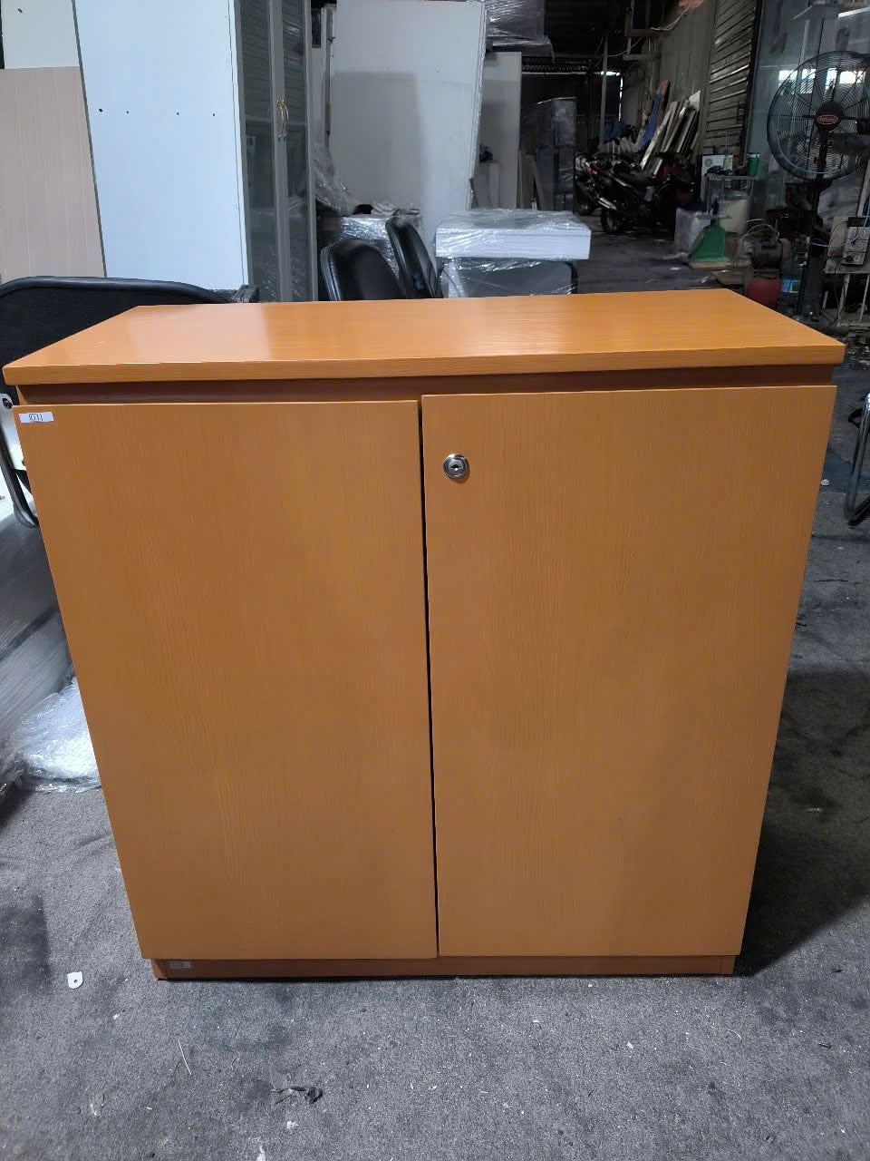 Tủ 2 cánh thấp