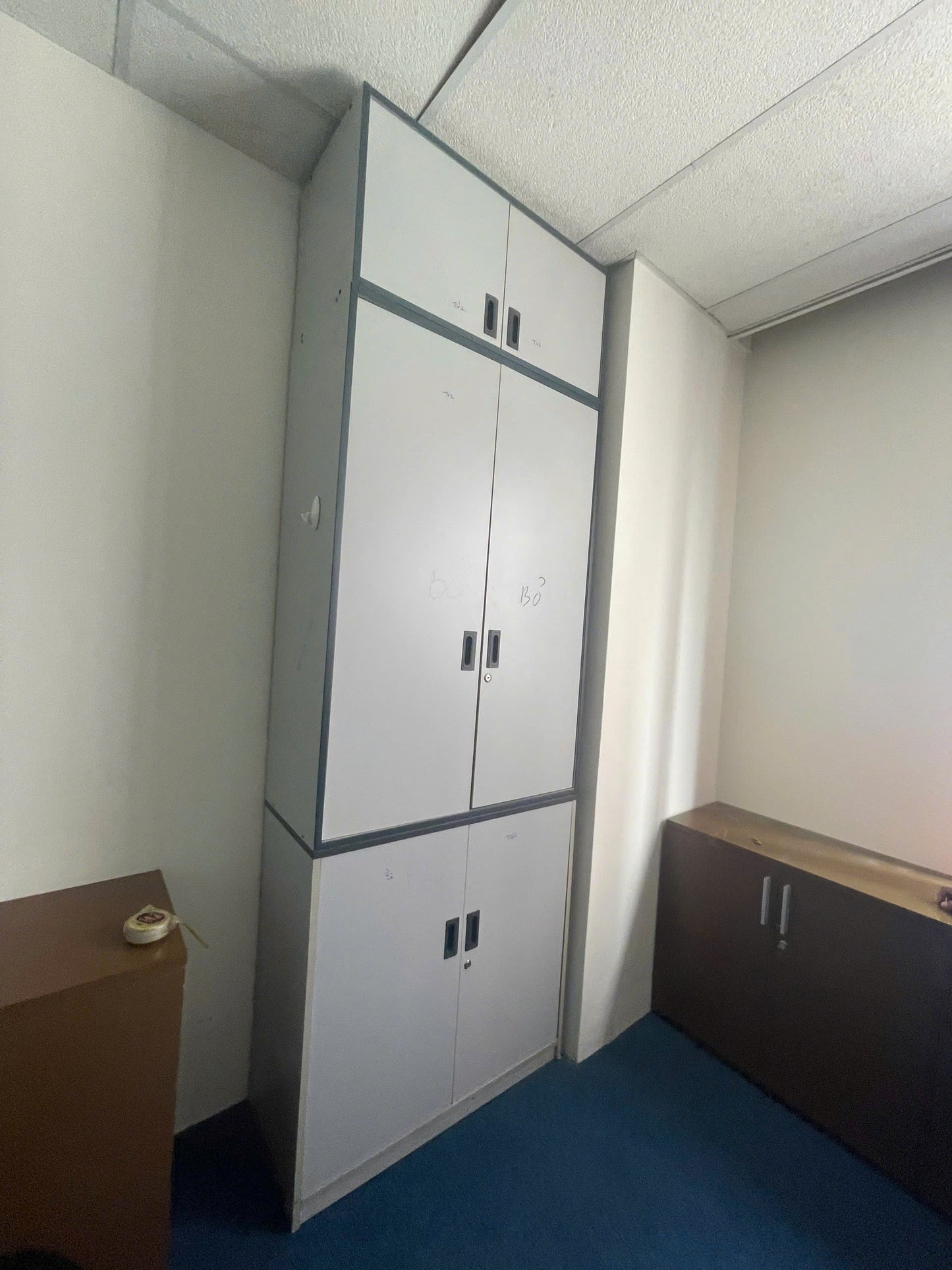 Tủ cao trắng 6 cánh 900x400x2650
