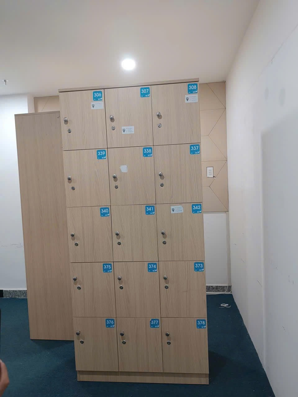 Tủ locker 15 hộc