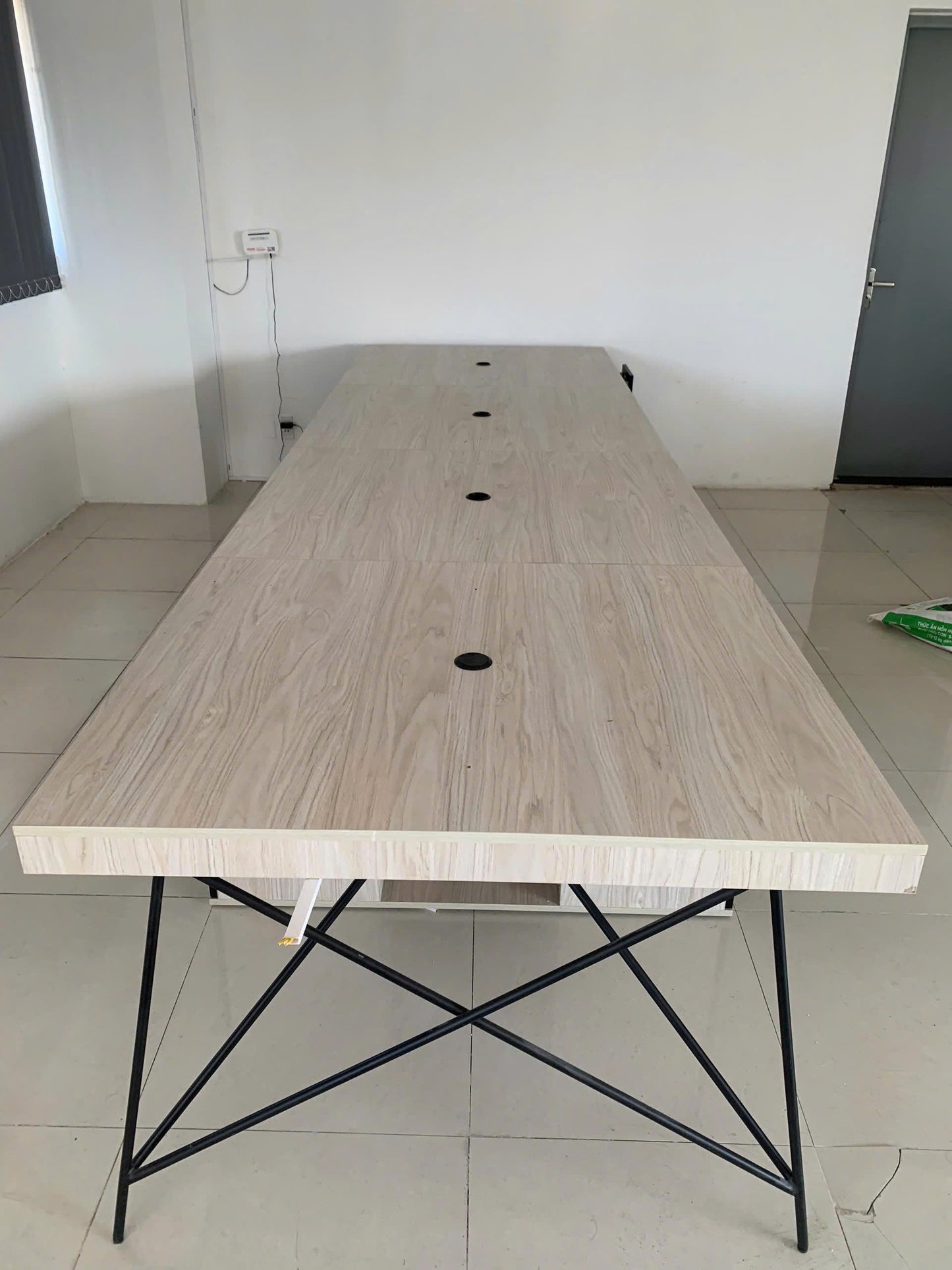 Bàn cụm 6 dài 3m6 có hộc tủ