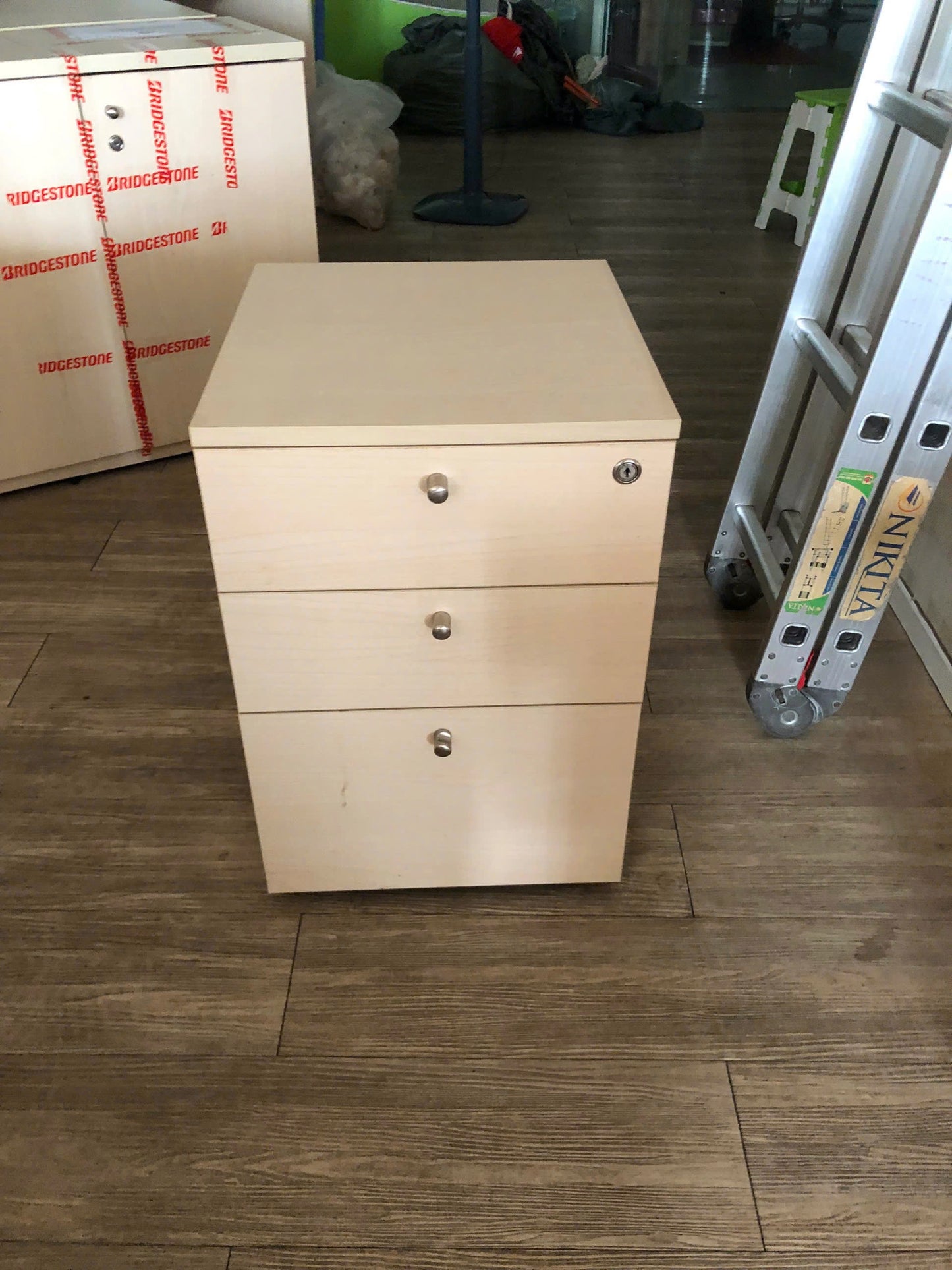 Tủ cabinet