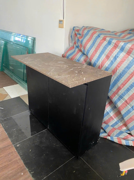 Tủ bar mặt gỗ giả đá màu đen