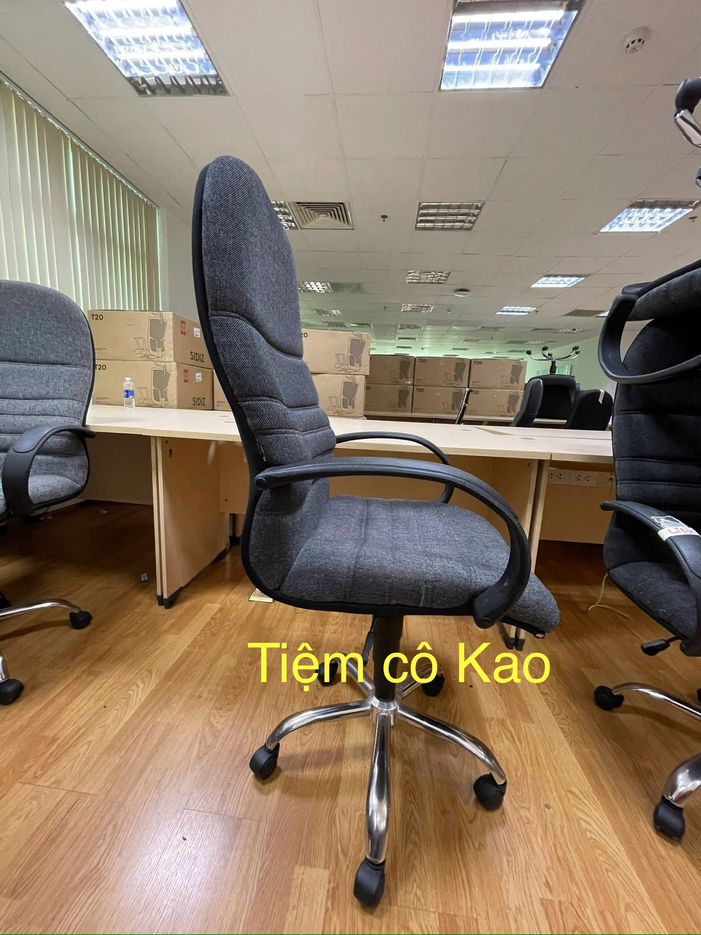 Ghế xoay Đỉnh Phú